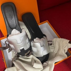 Black & Ivory Hermes sandal